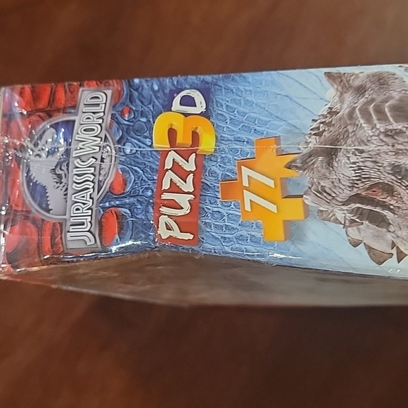 (J26) Jurassic world 3D Puzzle - Picture 4 of 4